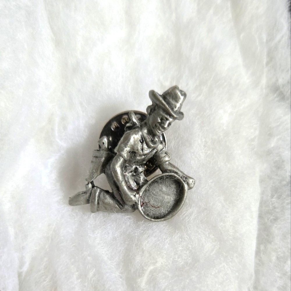Pewter Artisan Gold Panner Tie Pin
